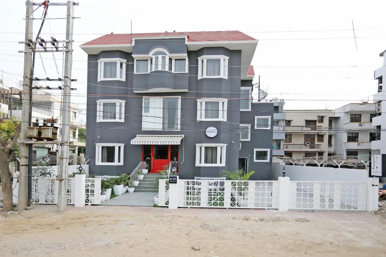 Oyo Townhouse 17 Huda City Center Near Leisure Valley Park Γκουργκάον Εξωτερικό φωτογραφία