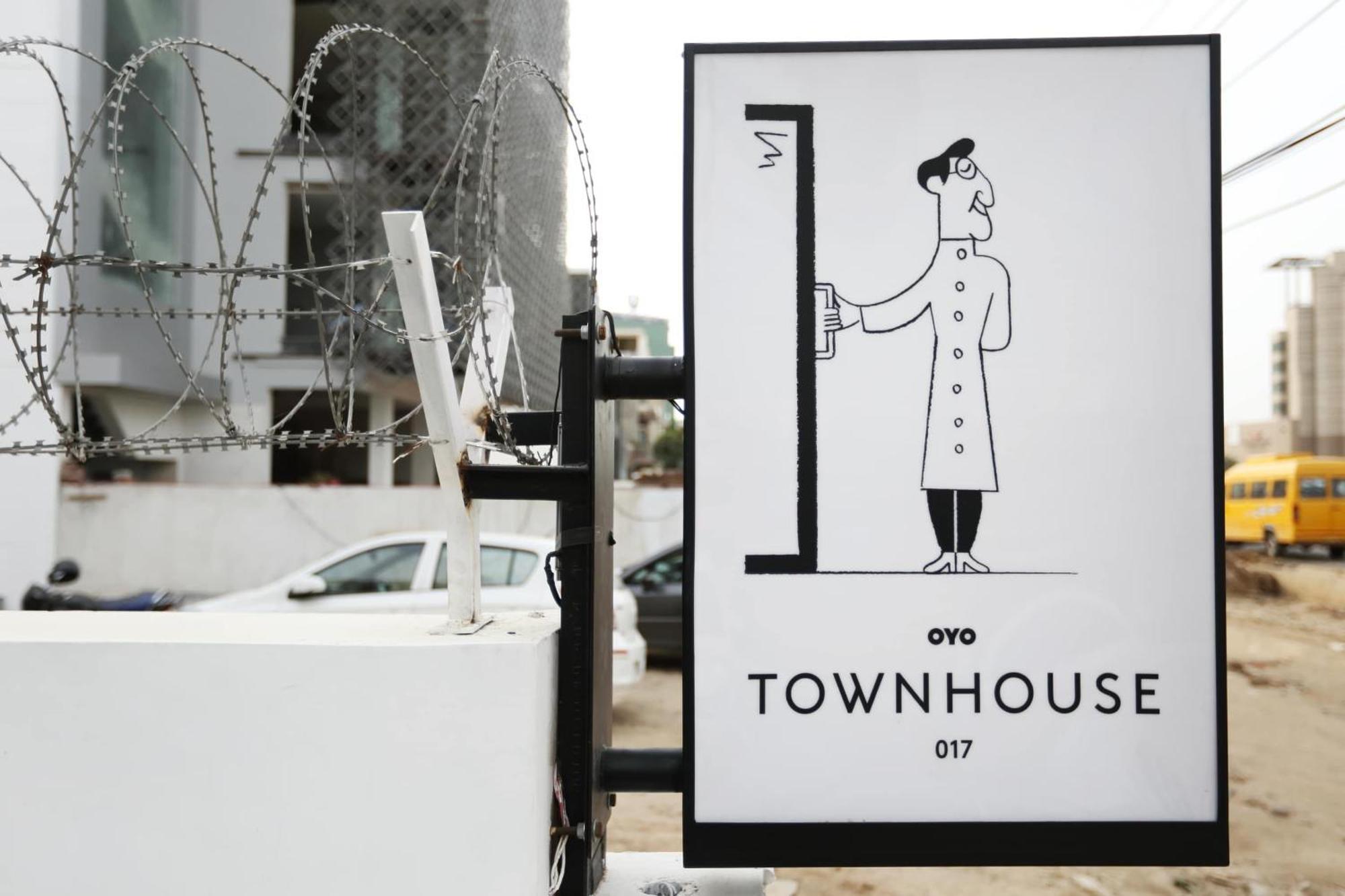 Oyo Townhouse 17 Huda City Center Near Leisure Valley Park Γκουργκάον Εξωτερικό φωτογραφία